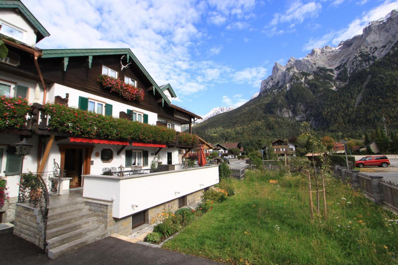 Hotel Gastehaus Sonnenheim Mittenwald Exteriér fotografie